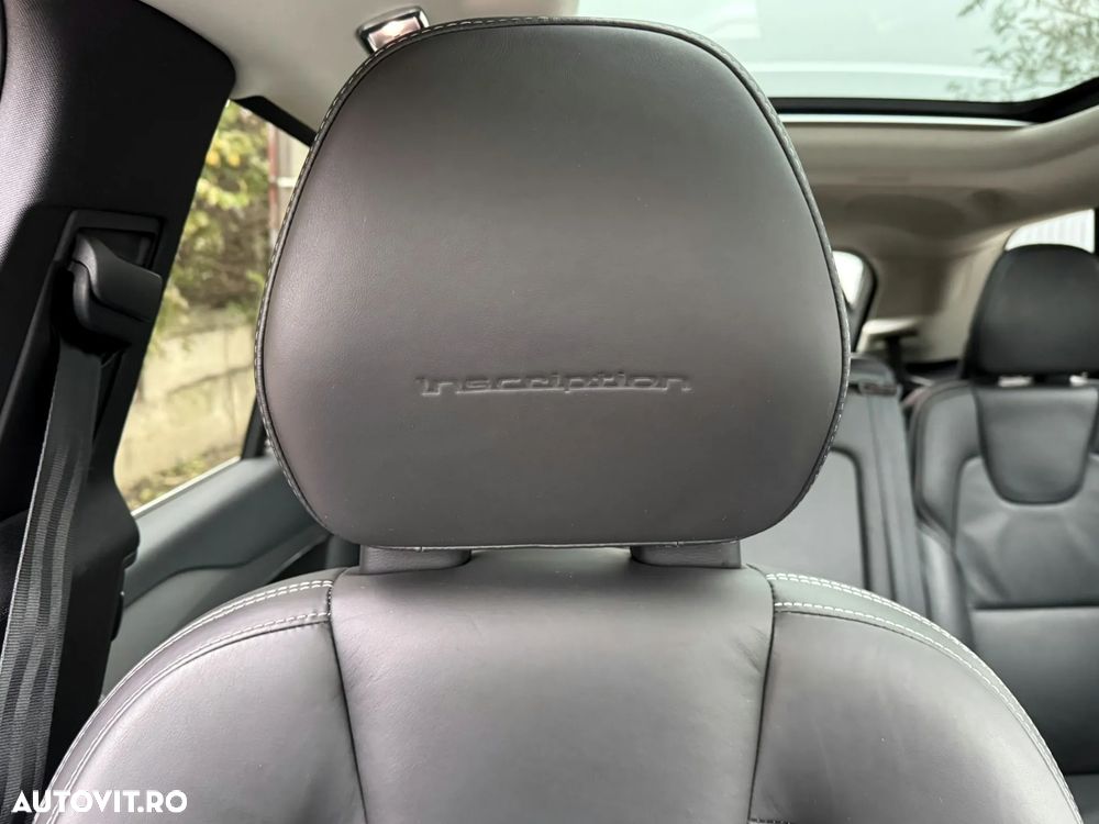 Volvo XC 90 T8 AWD Twin Engine Geartronic Inscription - 32