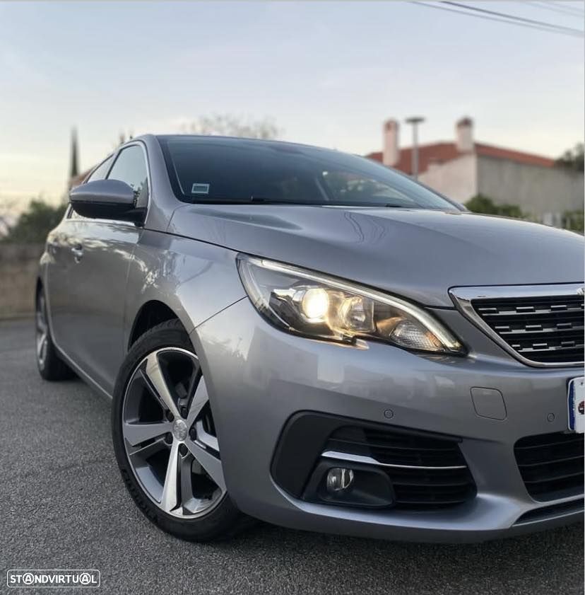 Peugeot 308 1.2 PureTech Allure EAT6 - 7