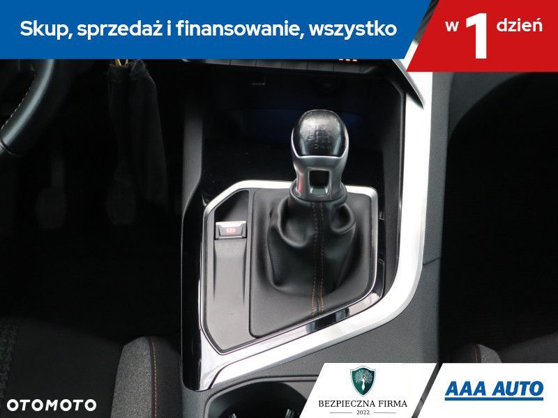 Peugeot 3008 - 18
