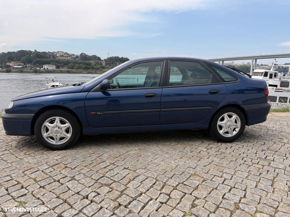 Renault Laguna 1.6 RXT - 2