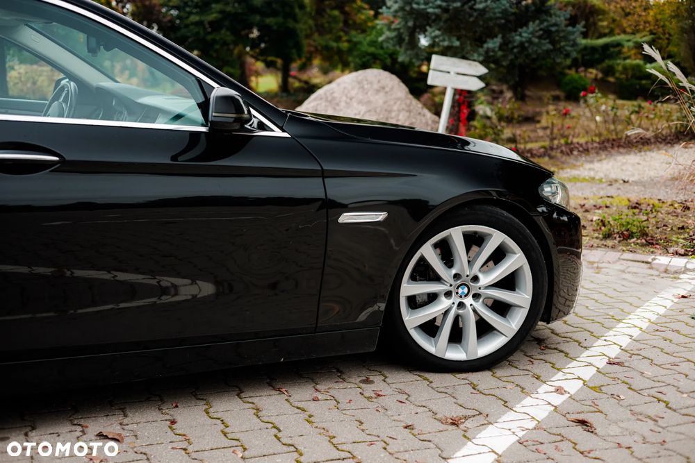 BMW Seria 5 - 12