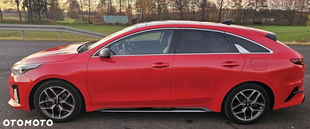 Kia ProCeed 1.4 T-GDI DCT7 OPF GT LINE - 15
