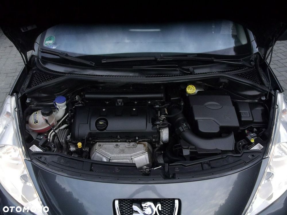 Peugeot 207 1.4 16V Trendy - 27