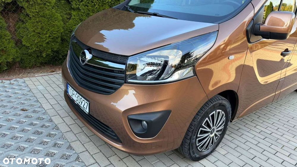 Opel Vivaro - 23