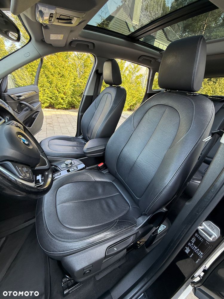 BMW X1 sDrive18d - 14