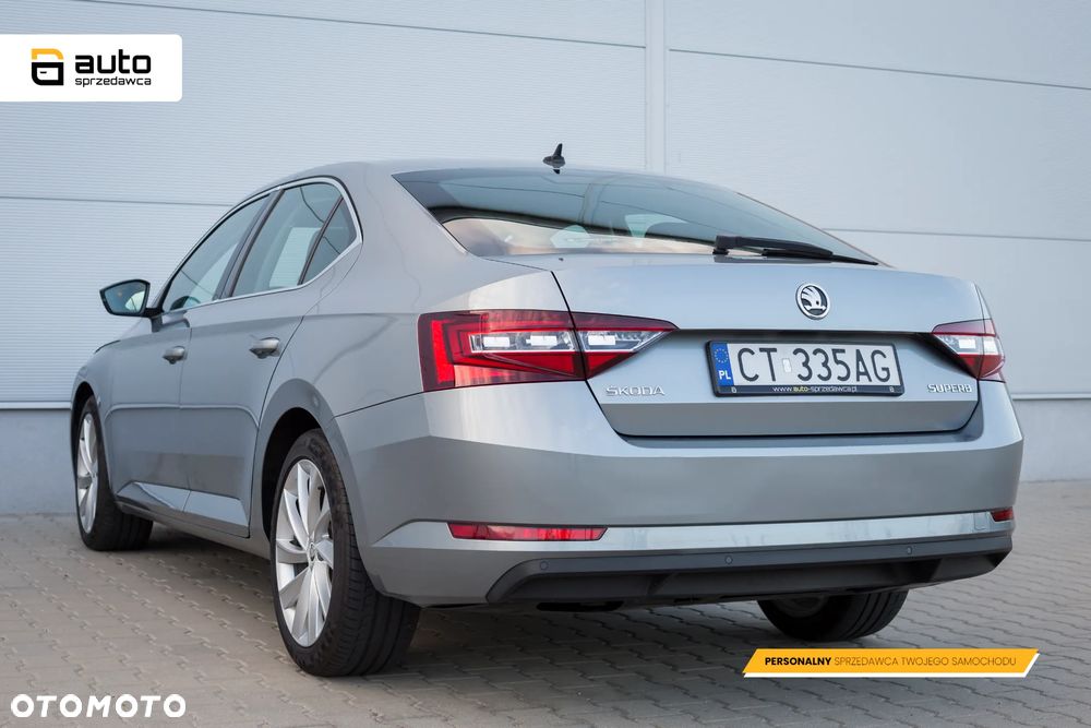 Skoda Superb 2.0 TDI Style DSG - 14