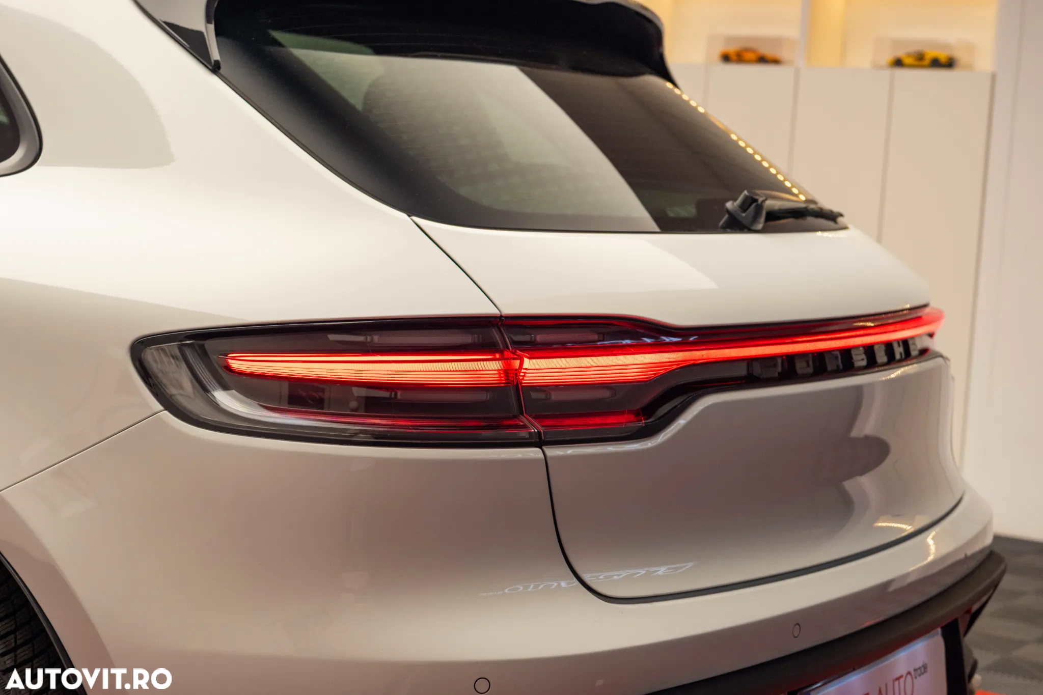 Porsche Macan - 8