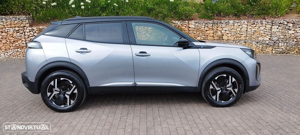 Peugeot e-2008 54 kWh GT - 11