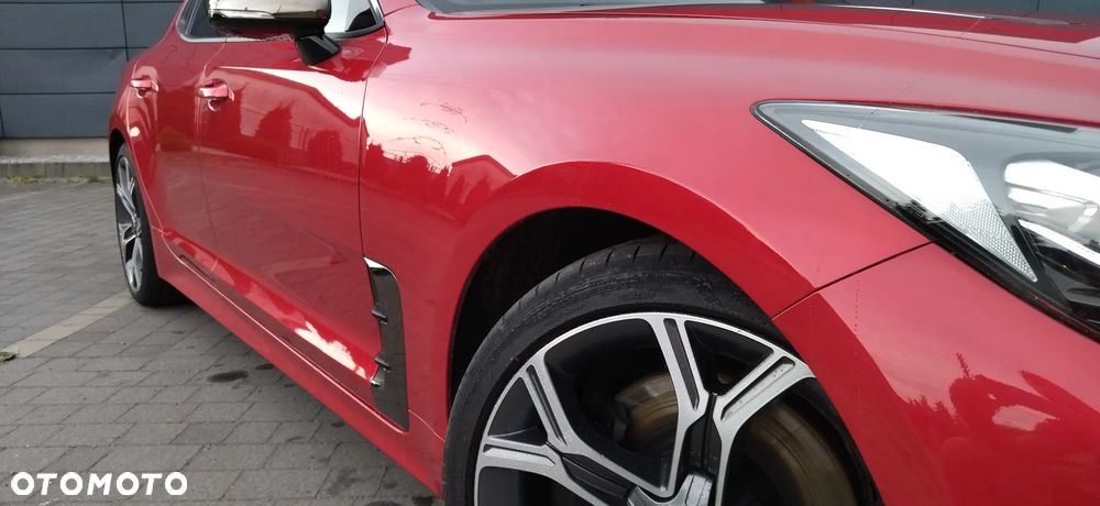 Kia Stinger - 20