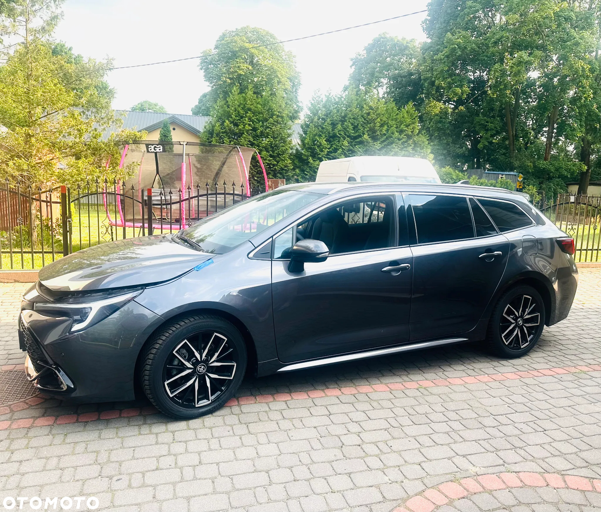Toyota Corolla - 4