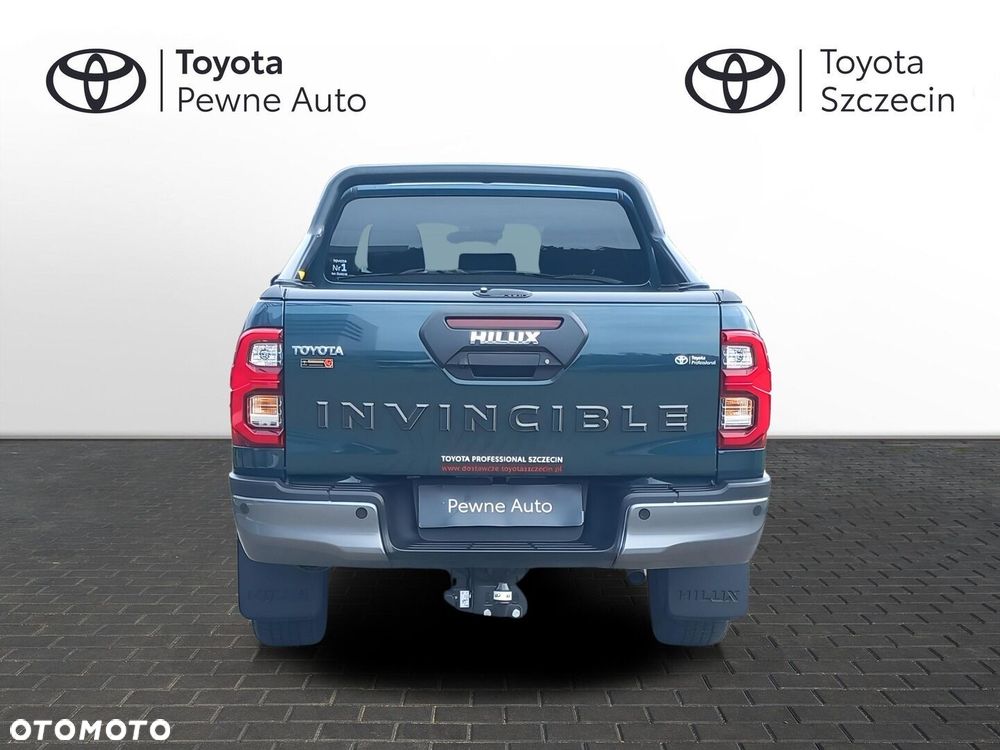 Toyota Hilux 2.8 D-4D mHEV Double Cab Invincible 4x4 - 9