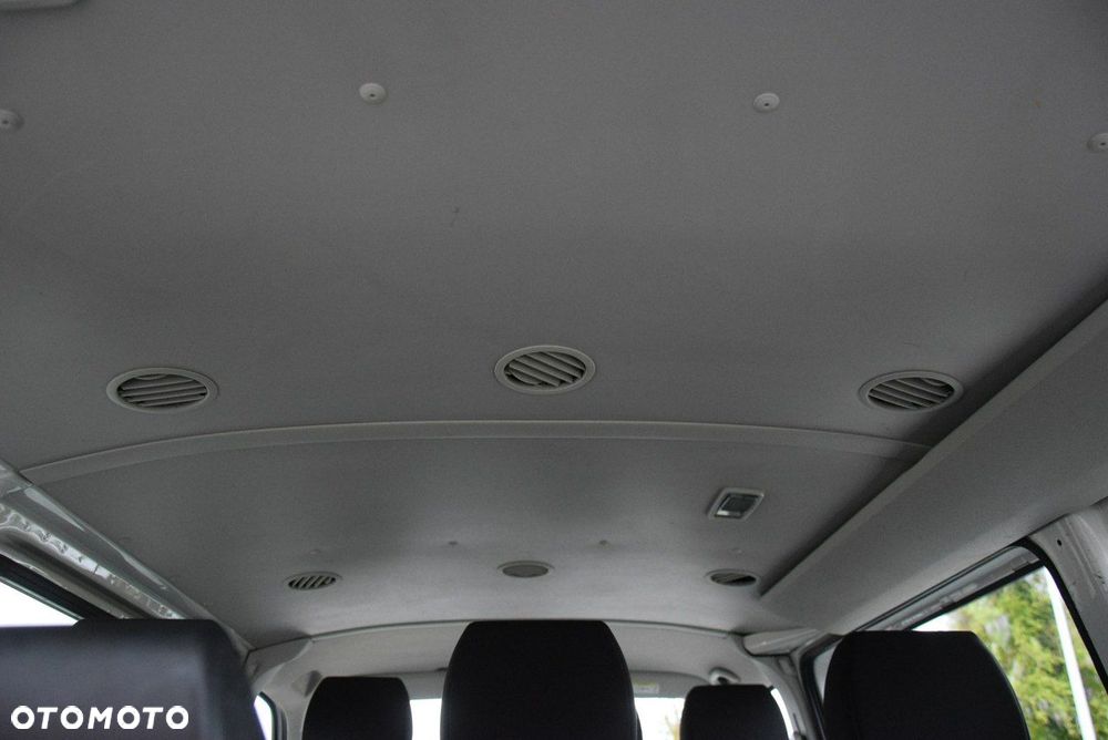 Volkswagen Transporter Caravelle DSG Kurz Highline - 26
