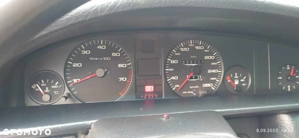 Audi 100 2.6 E - 10