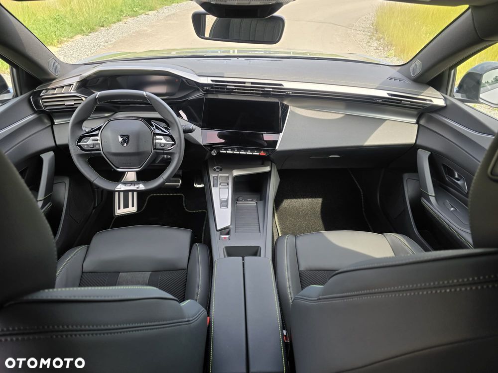 Peugeot 408 1.2 PureTech mHEV GT S&S e-DSC6 - 8