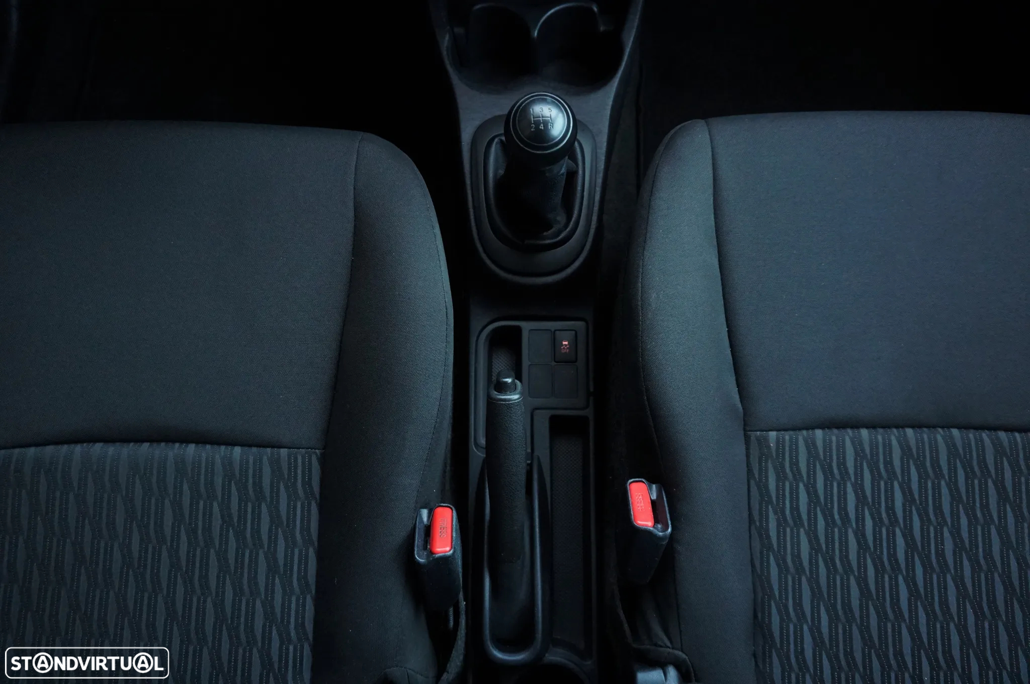 Toyota Yaris 1.0 VVT-i Comfort+AC - 30