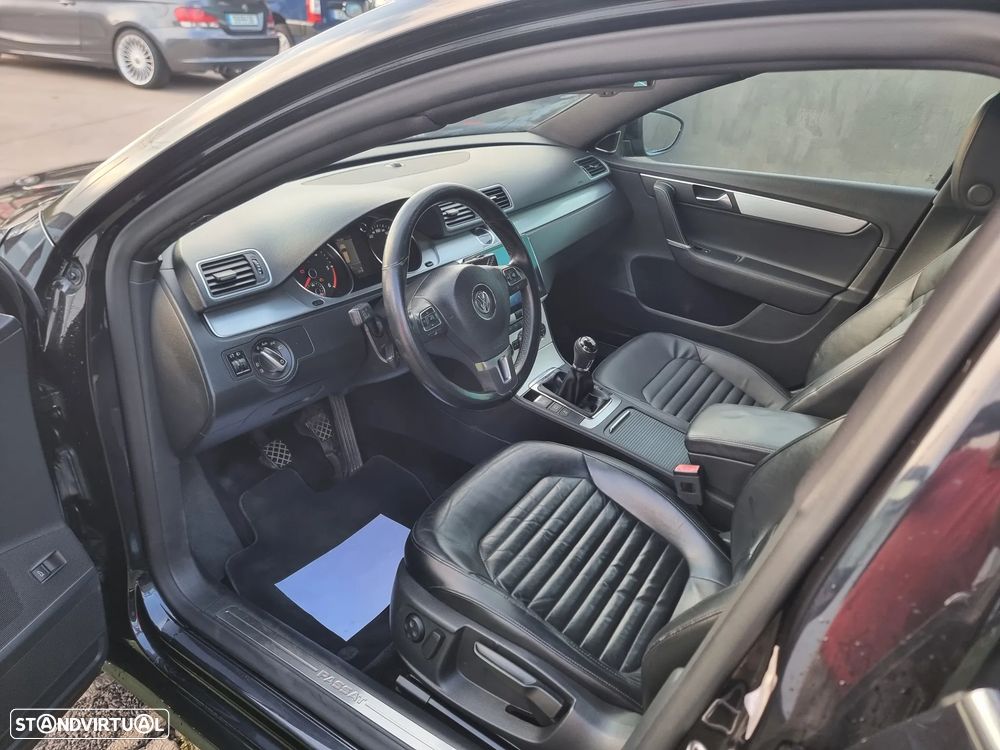 VW Passat Variant 2.0 TDi 4M Highline IM - 20