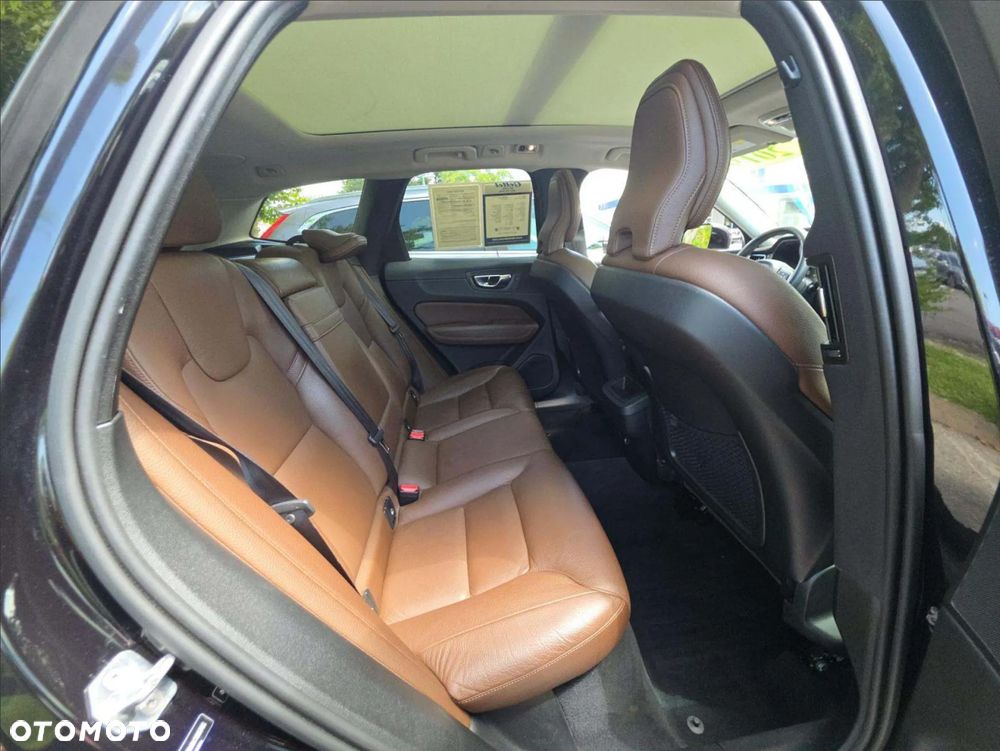 Volvo XC 60 T6 AWD Momentum - 13