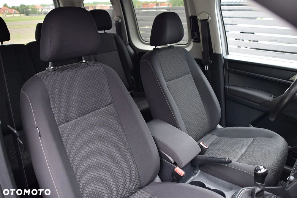 Volkswagen Caddy 1.4 TSI Trendline - 19