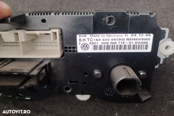 Comanda AC 1K0820047DQ 5HB008719 1K0820047DQ 5HB008719 Volkswagen VW - 5