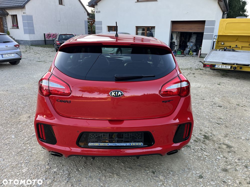 Kia Ceed 1.6 T-GDI GT - 8