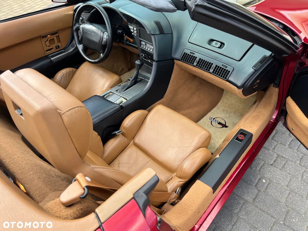 Chevrolet Corvette Convertible 5.7 - 21