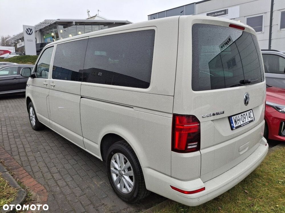 Volkswagen Caravelle Comfortline 2.0 TDI Manual - 4