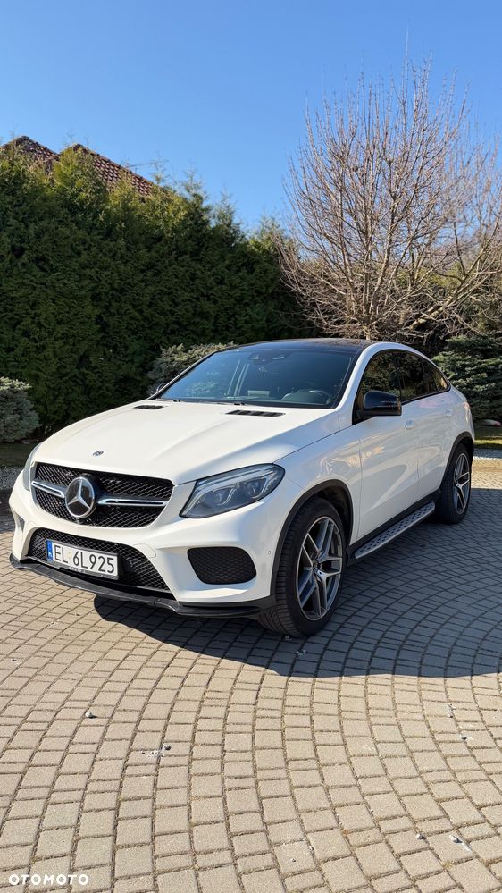 Mercedes-Benz GLE 350 d 4-Matic - 1