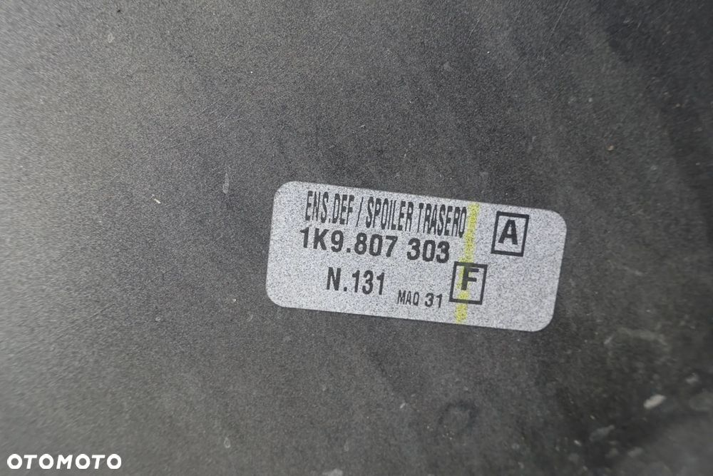 ZDERZAK TYLNY GOLF V VI KOMBI - 12