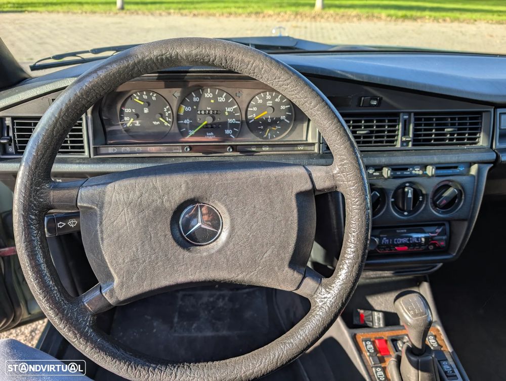 Mercedes-Benz W201 (1982-1993) 190 D 2.0 - 13