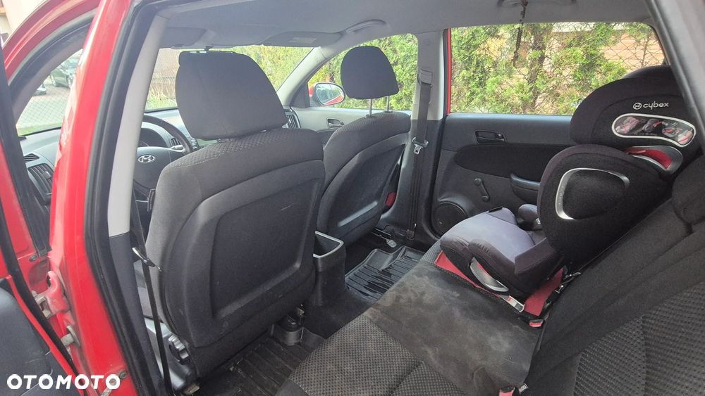 Hyundai i30 1.6 Classic - 11