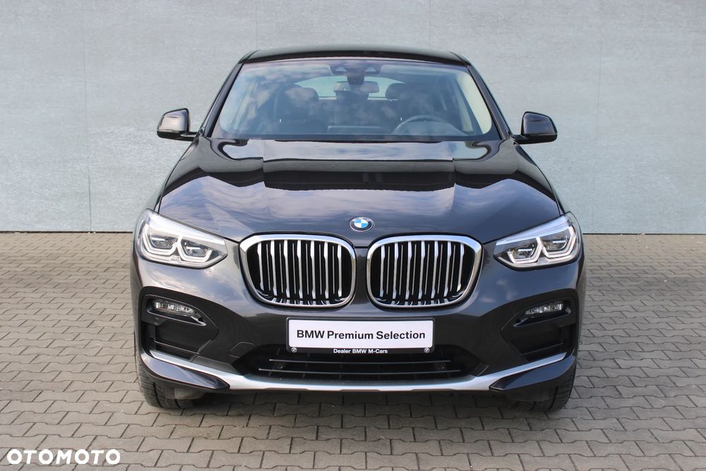 BMW X4 xDrive20i xLine sport - 4