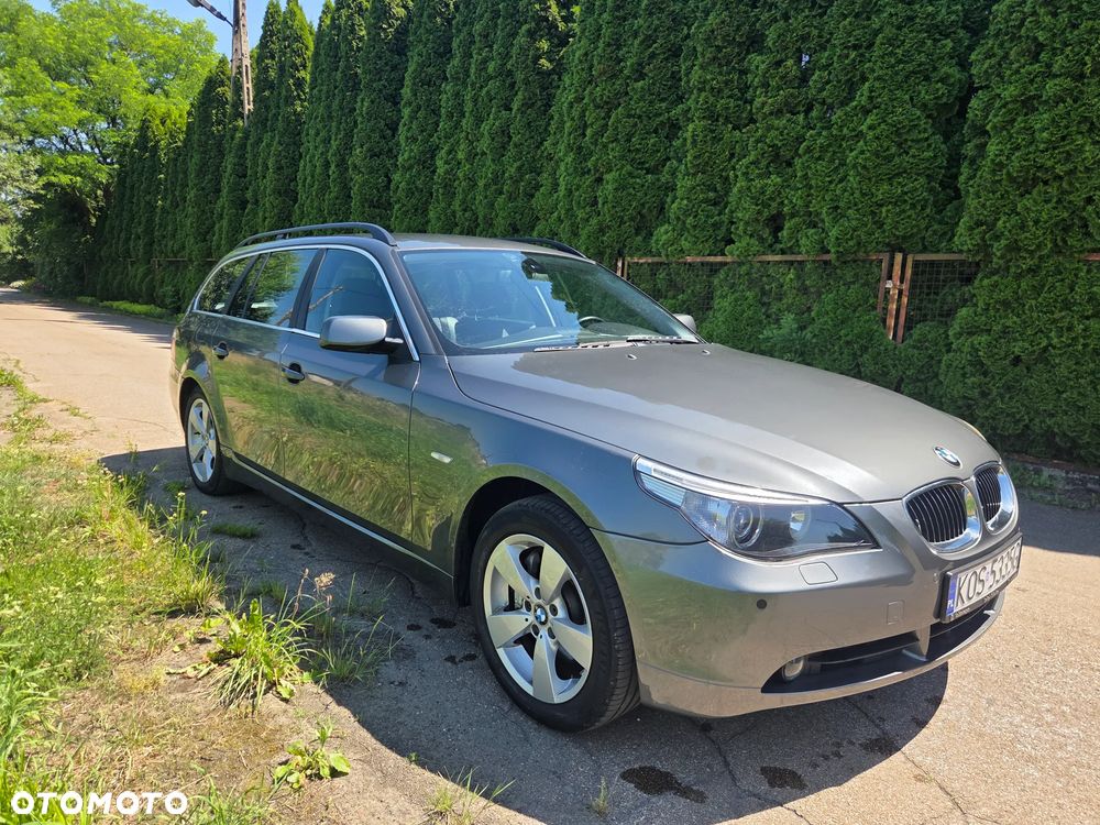 BMW Seria 5 525xi - 8