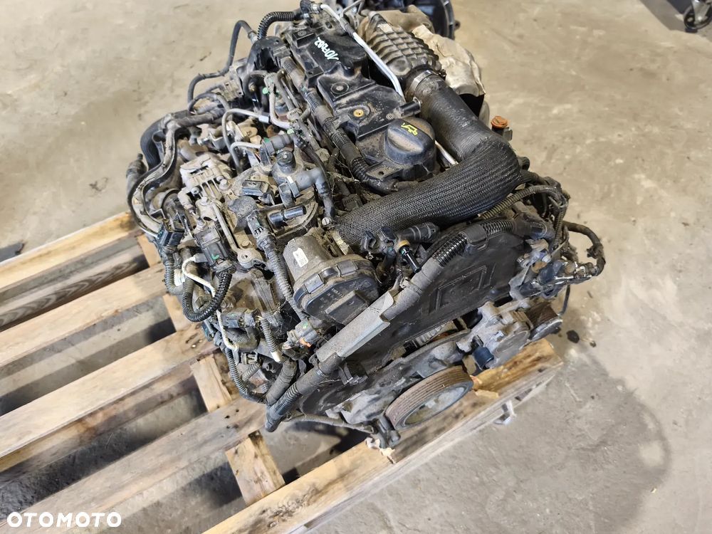 SILNIK KOMPLETNY 1.4 E HDI 10FDBZ - 6