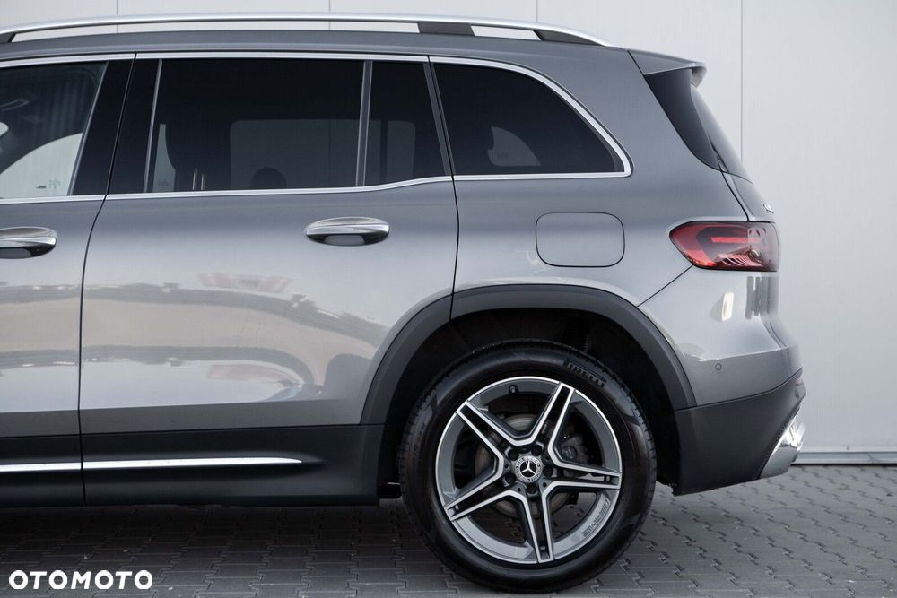 Mercedes-Benz GLB 200 d 4-Matic AMG Line 8G-DCT - 15