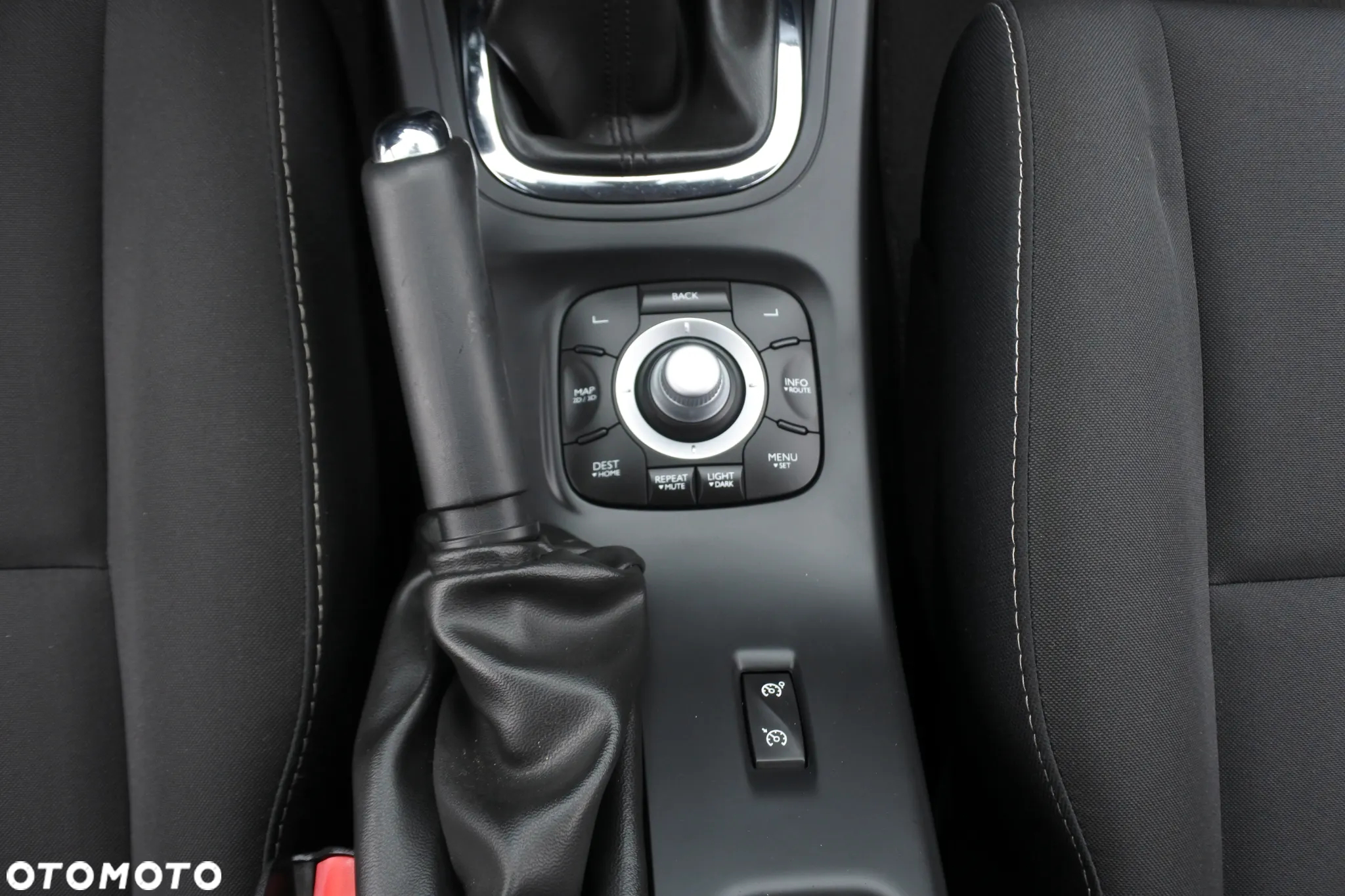 Renault Megane Grandtour ENERGY TCe 115 Start & Stopp LIMITED - 16