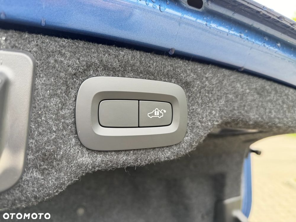Volvo S60 T6 AWD Geartronic RDesign - 22