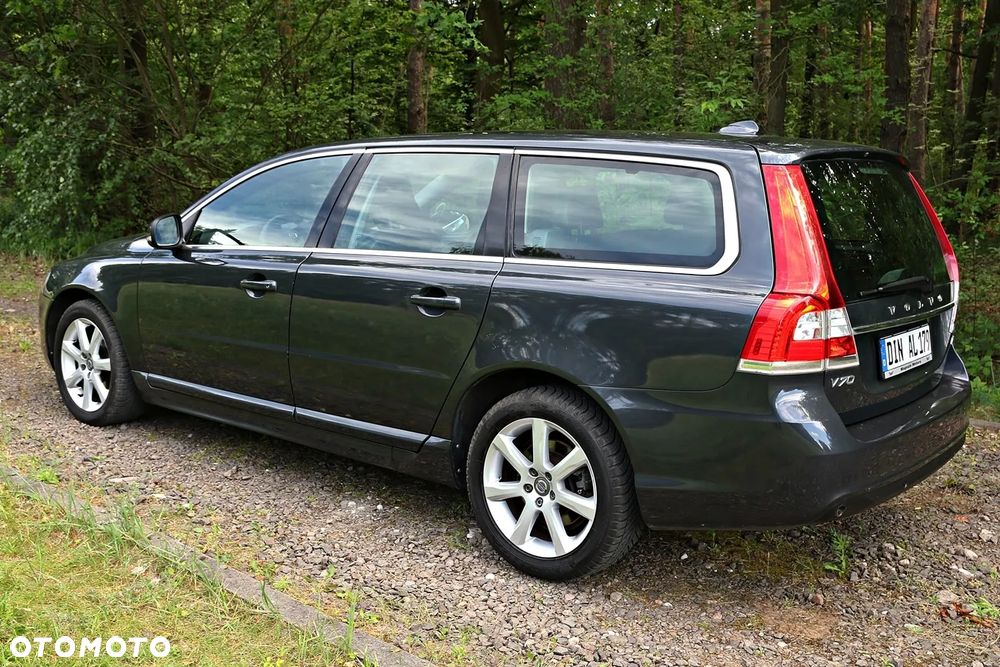 Volvo V70 D3 Geartronic Kinetic - 24