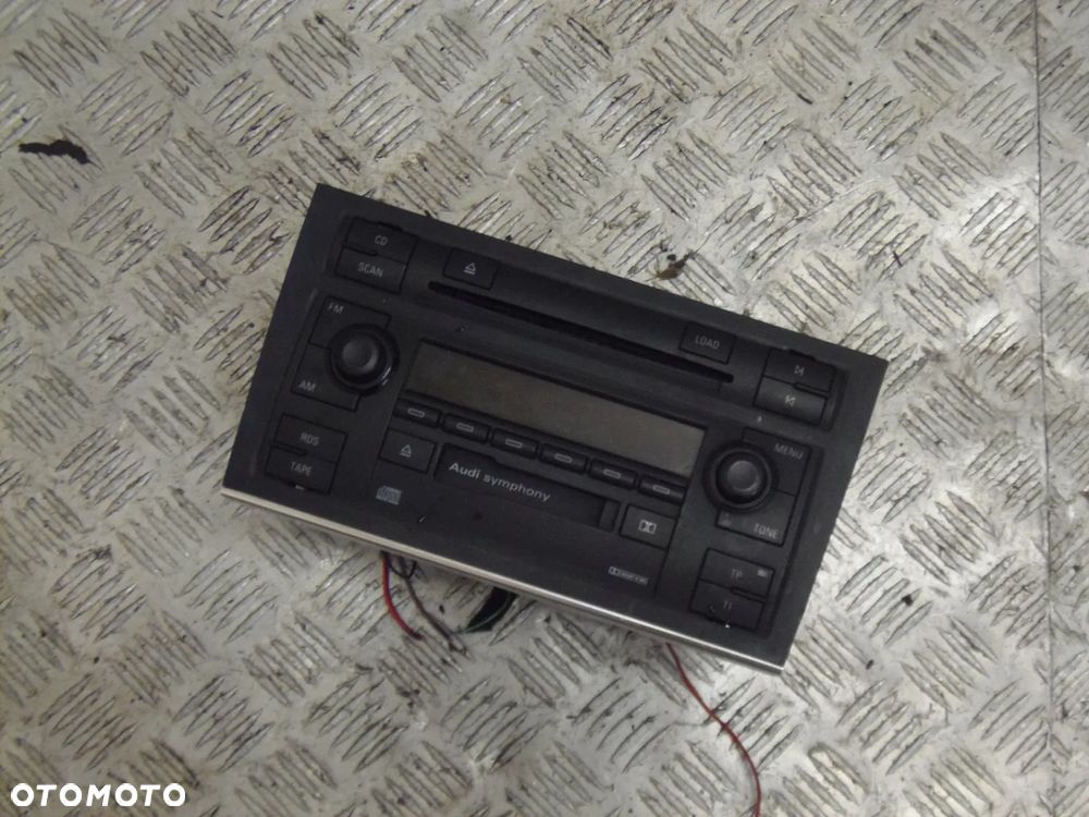 AUDI A4 B6 1.8T RADIO ODTWARZACZ - 1