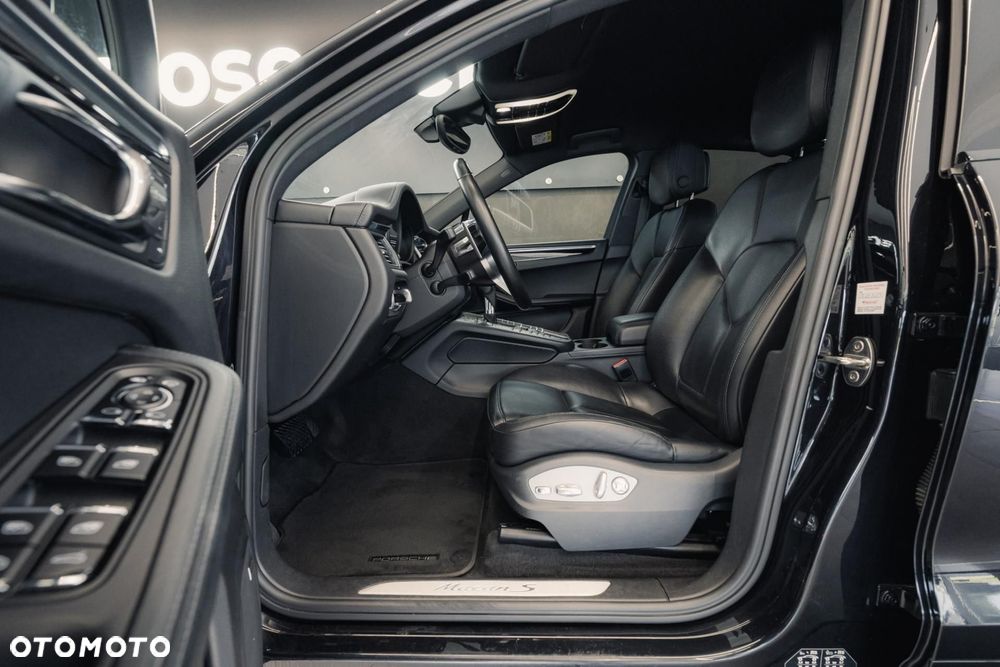 Porsche Macan S - 14