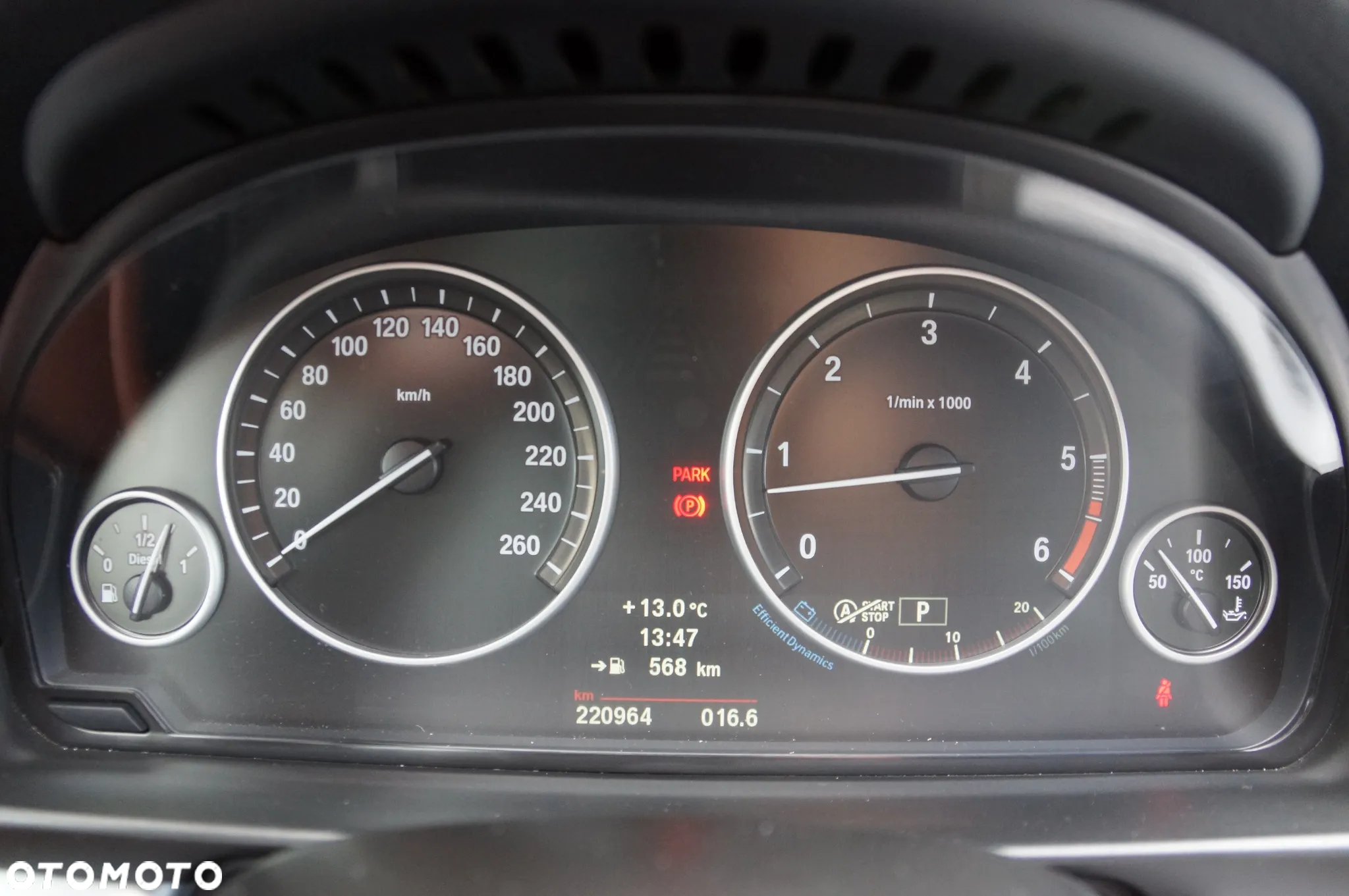 BMW Seria 5 530d xDrive Touring Sport-Aut - 23