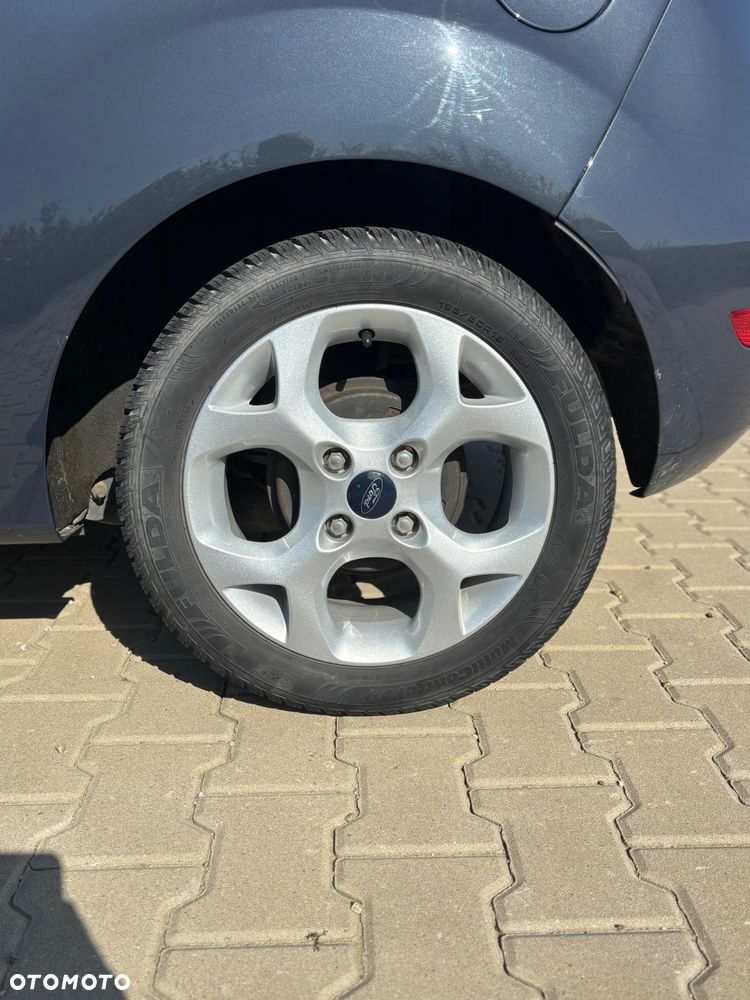 Ford Fiesta - 7