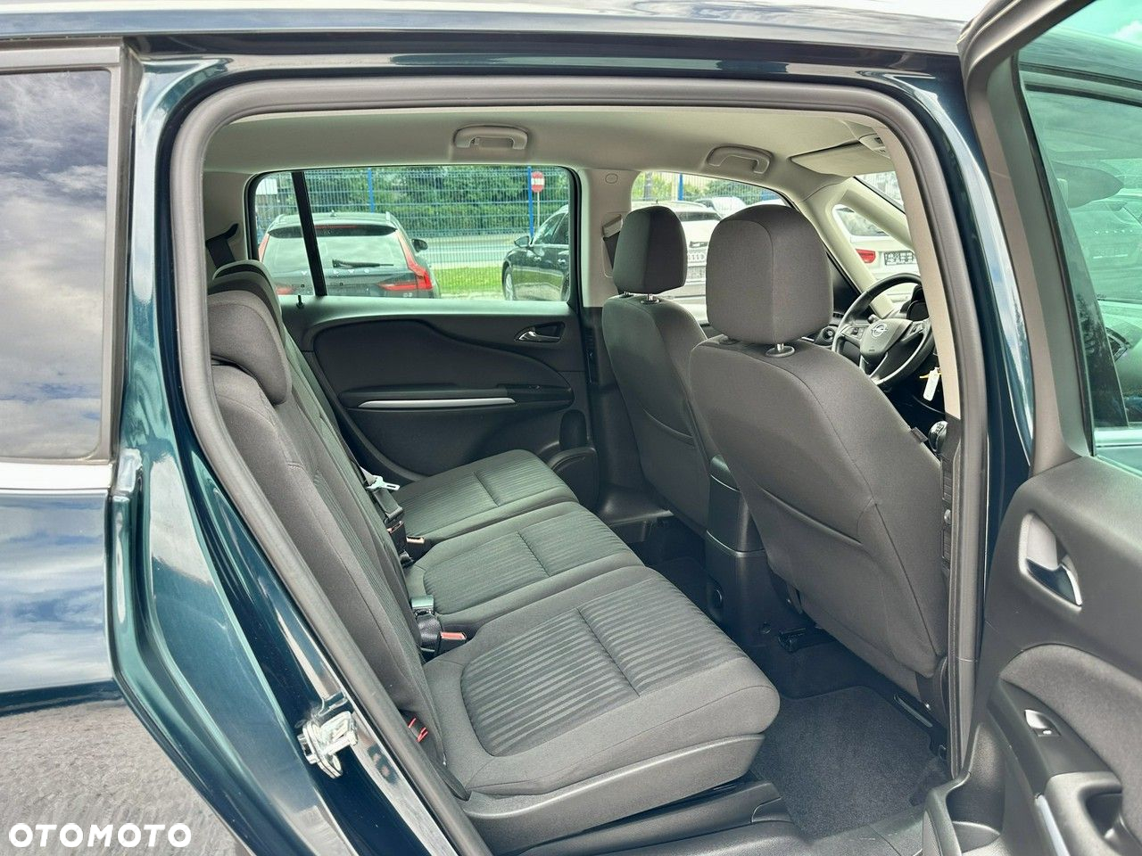 Opel Zafira - 12