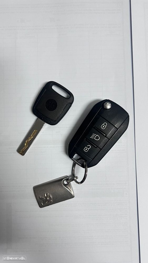 Peugeot 208 1.5 BlueHDi Active - 18