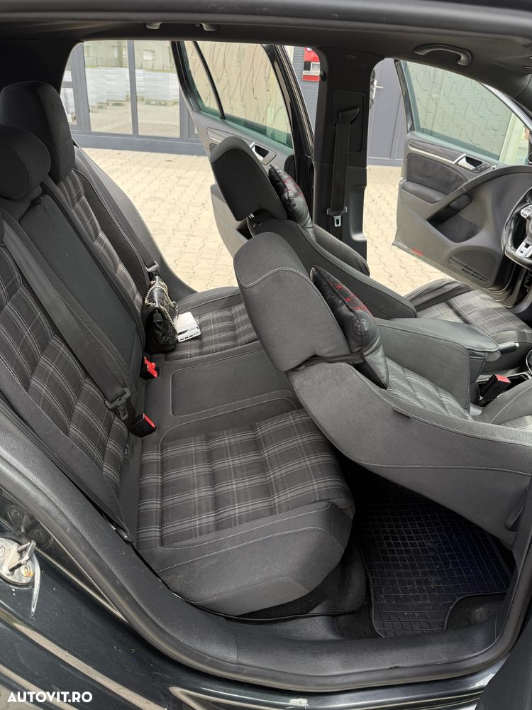 Volkswagen Golf 2.0 TDI DPF GTD - 15