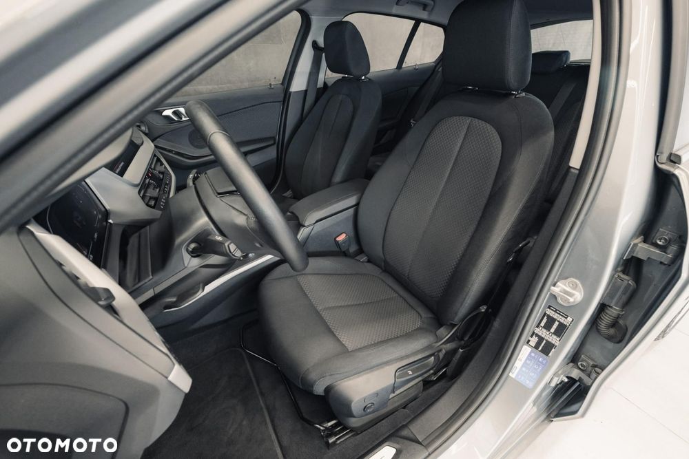 BMW Seria 1 - 13