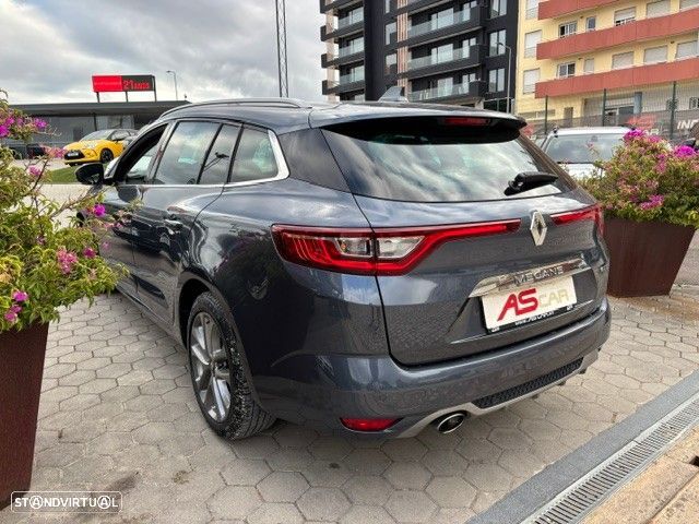 Renault Mégane Sport Tourer 1.2 TCE GT Line EDC - 28