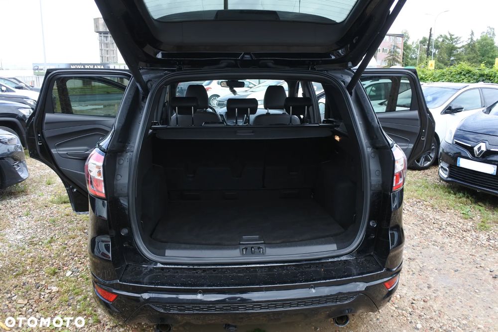 Ford Kuga 2.0 TDCi 4x4 ST-Line - 12