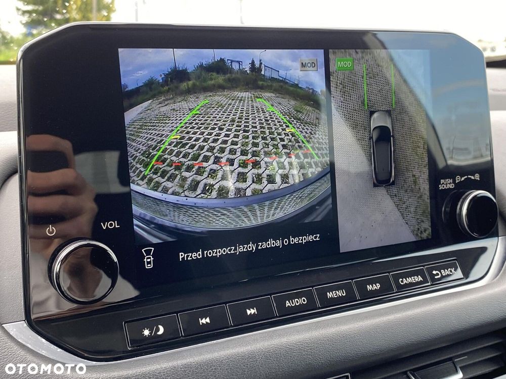 Nissan Qashqai 1.3 DIG-T N-Connecta - 34