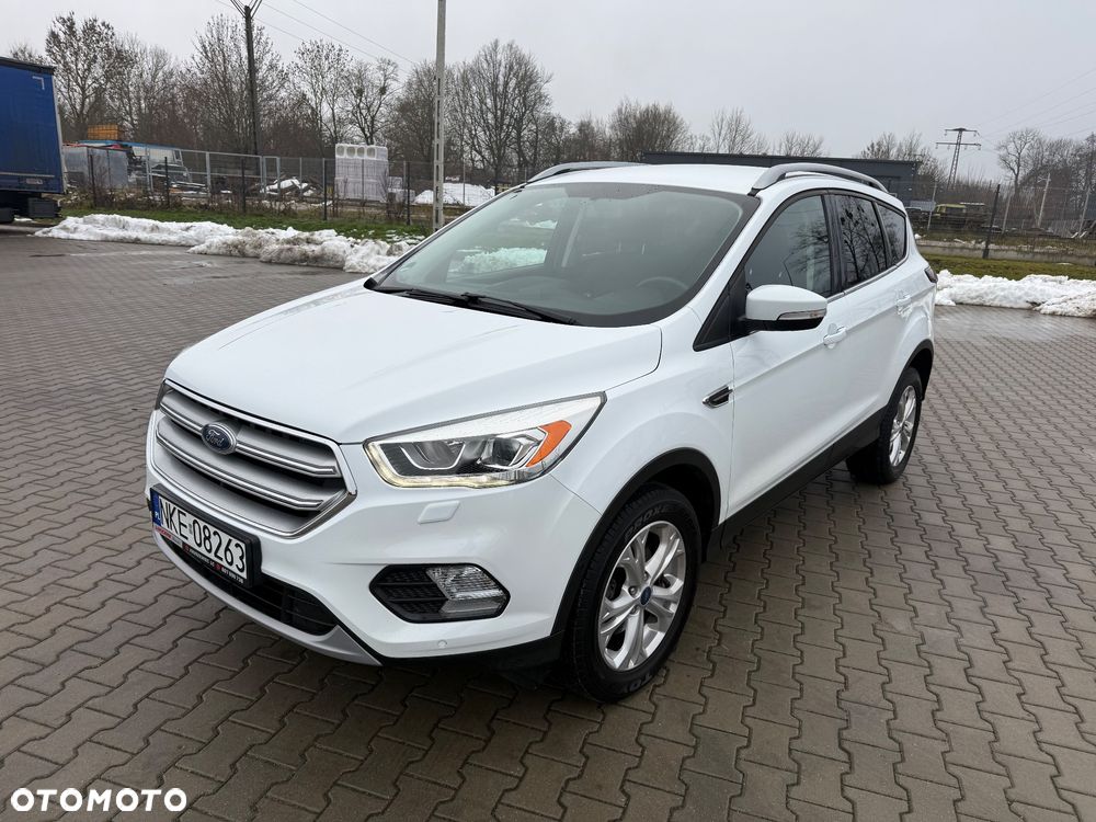 Ford Kuga 1.5 EcoBoost 2x4 Cool & Connect - 3