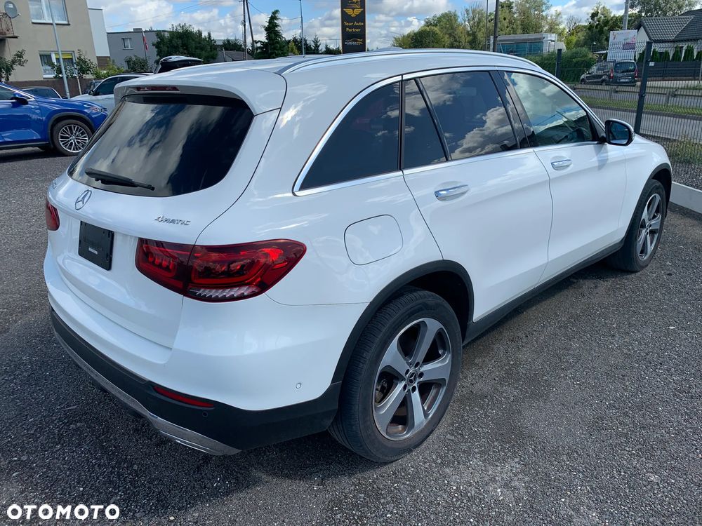 Mercedes-Benz GLC 300 4Matic 9G-TRONIC Edition Avantgarde - 5